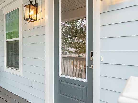 3rd image of 2203 Cultura Cir