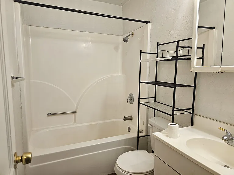 1112 Jet Dr — Photo 3
