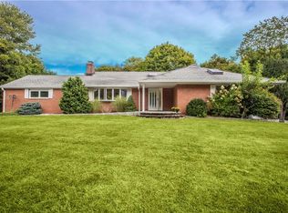 31 Willow Dr, Briarcliff Manor, NY 10510
