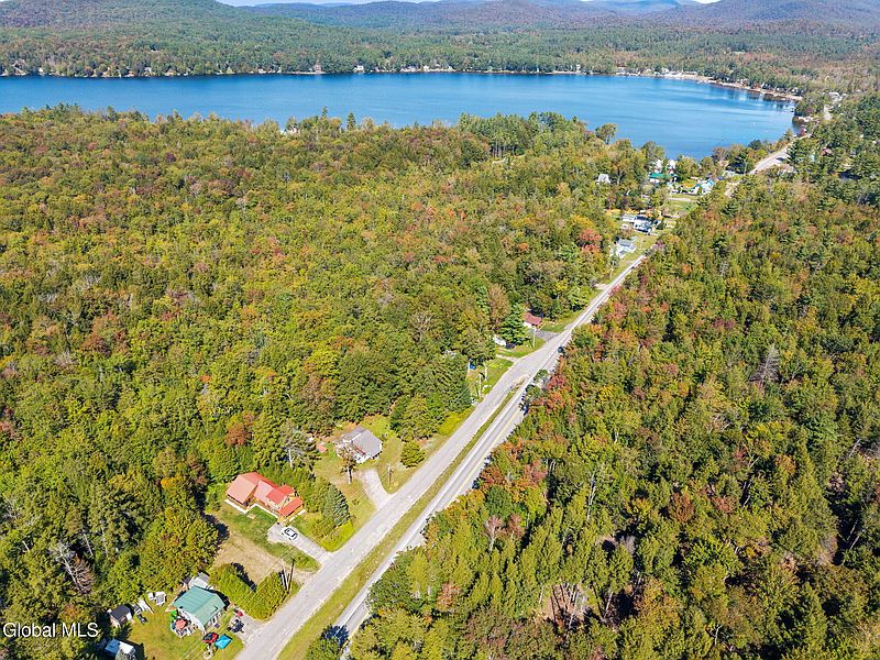 3rd image of 114 Outlet Road