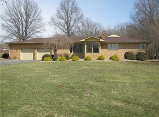 2753 Spangler Rd, Hermitage, PA 16148
