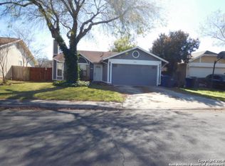 9446 Valley Way Dr, San Antonio, TX 78250