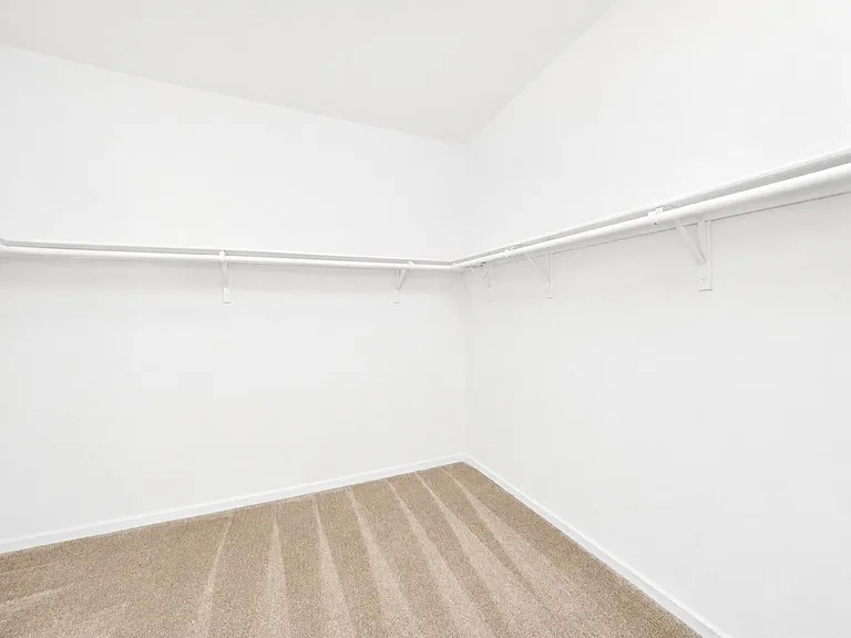 22406 Newcastle Waters Ct — Photo 20
