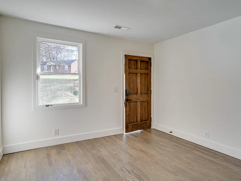 268 McGavock Pike #A — Photo 9