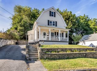 100 Clover St, Worcester, MA 01603