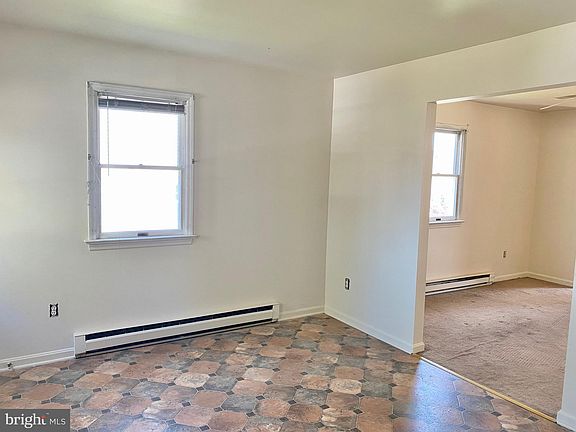 3rd image of 415 4th Ave