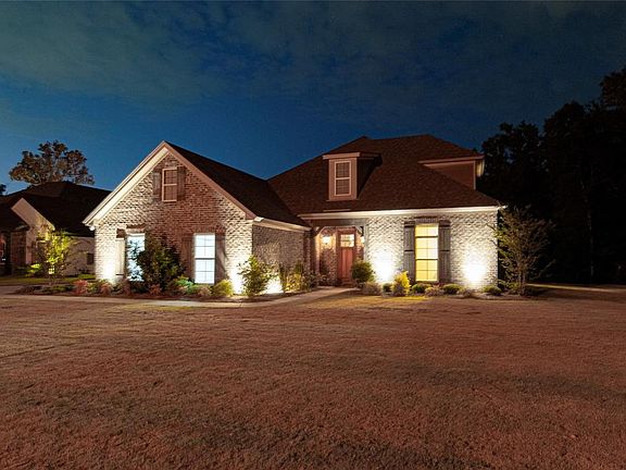 3rd image of 9607 Challis Dr