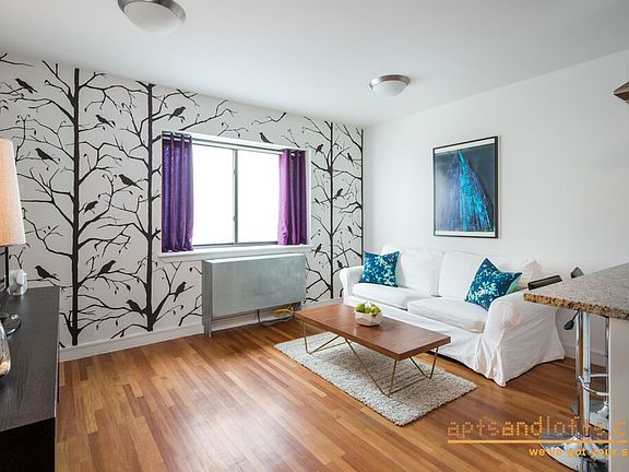 4th image of 1610 Dekalb Ave #3B