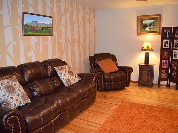 5th image of 1383 NE Oleander Ln