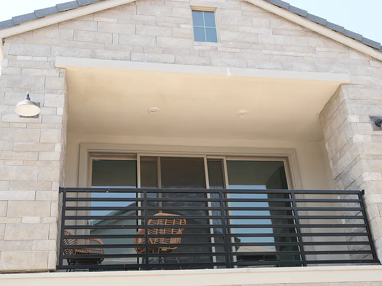 2816 E Teaberry Dr #1 — Photo 41