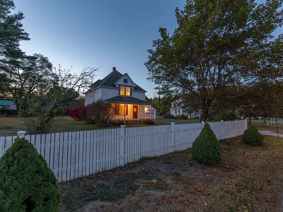 1st image of 35 Deer Hill Road