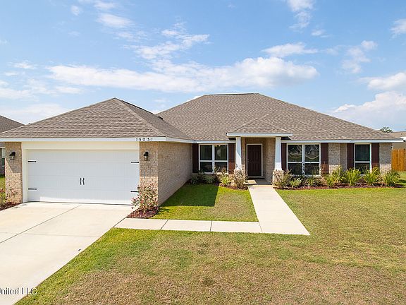 2nd image of 15031 Emersyn Ln