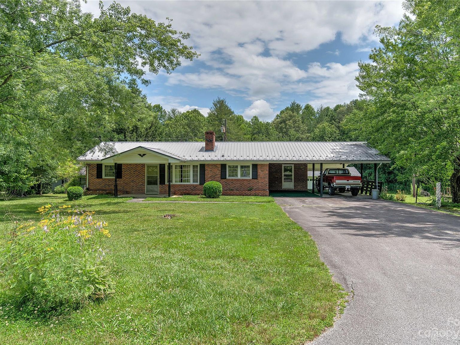 18 Eagles Nest Ct, Flat Rock, NC 28731 Zillow