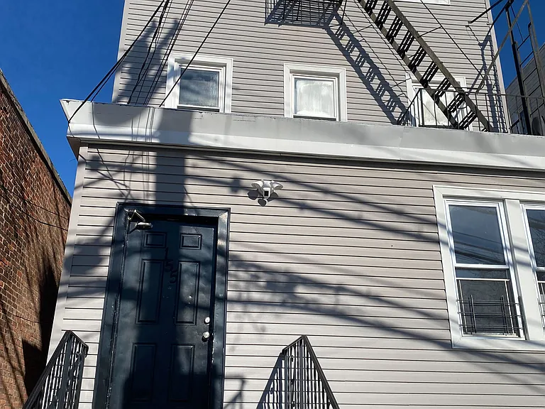 155 Lake Ave #1 — Photo 8