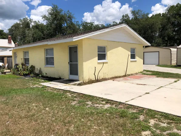 38332 9th Ave, Zephyrhills, FL 33542