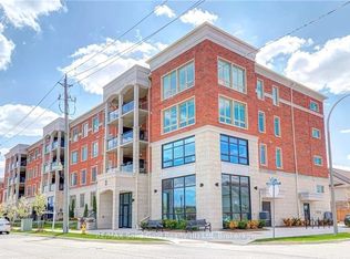 175 Commonwealth St #401, Kitchener, ON N2E 0H4