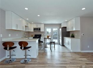 2213 NE 6th Pl, Renton, WA 98056