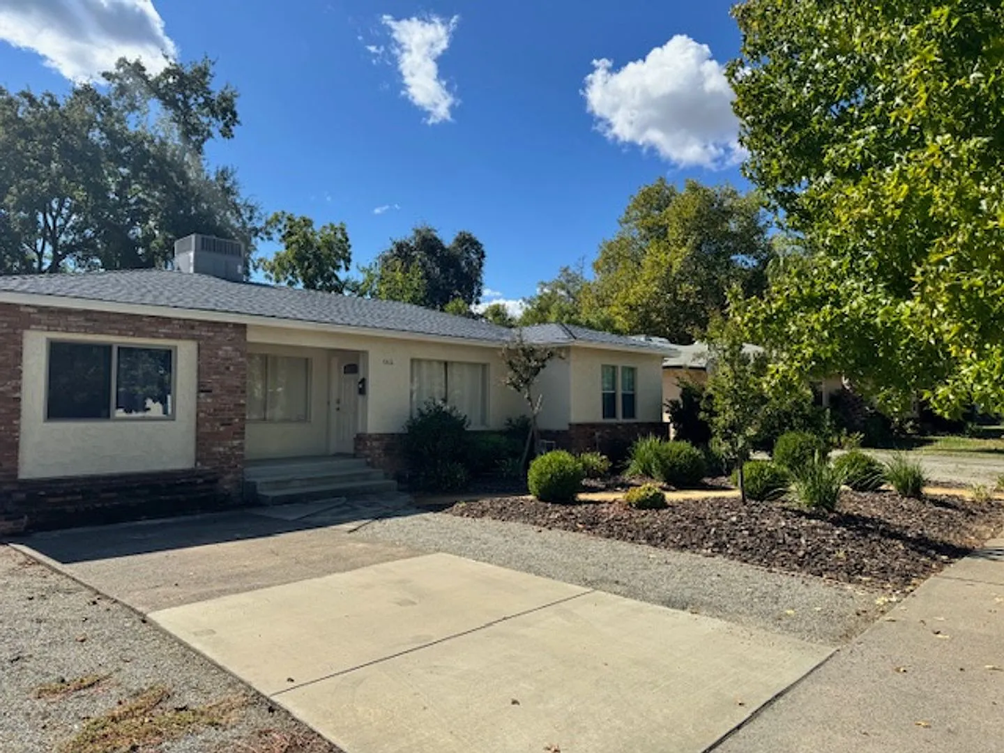Charming Updated 4-Bedroom Home in the Garden Tract Hardwood Floors, Central Air, 2-Car Garage + ... — Photo 2