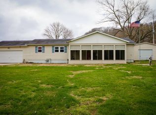 201 State Highway 96, Kampsville, IL 62053