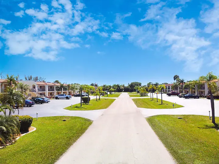 16341 Dublin Cir #201 — Photo 14