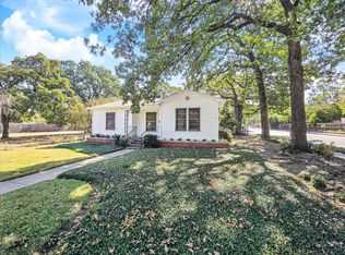 1134 W Tucker Blvd, Arlington, TX 76013