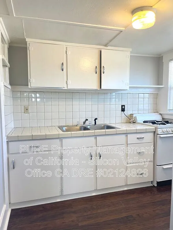 1 bed, 1.0 bath, 550 sqft, $2,135 — Photo 3