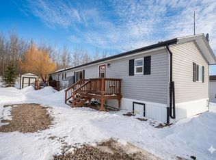 5927 NE Willow Dr E, Boyle, AB T0A0M0