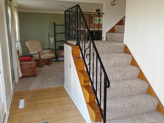 3rd image of 3685 Bogota Dr