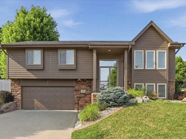 302 Carly Cir, Council Bluffs, IA 51503