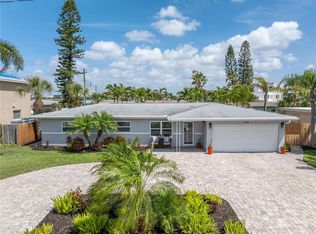 6904 Grande Vista Way, South Pasadena, FL 33707