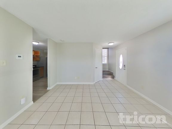 5th image of 473 Overland Dr