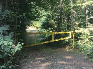 290 N Dow Mountain Rd E, Hoodsport, WA 98548