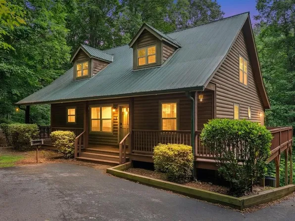 457 Old Cherokee Rd, Cleveland, GA 30528