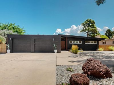 4207 Coe Dr NE, Albuquerque, NM, 87110