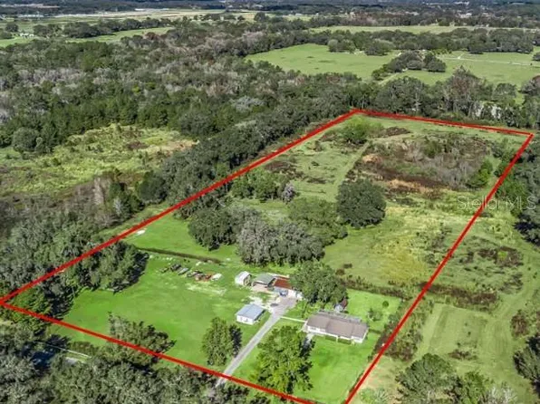 2082 County Road 44a, Wildwood, FL 34785