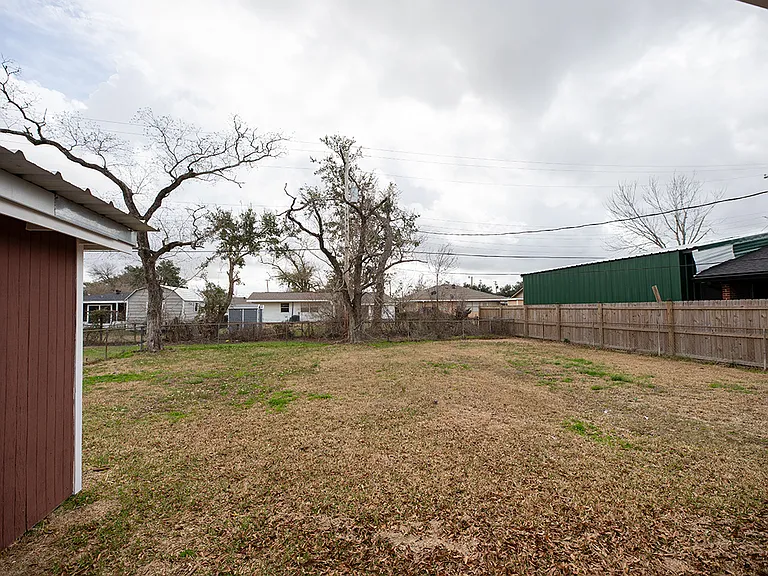 3549-TAYLOR-STREET-backyard_02282024