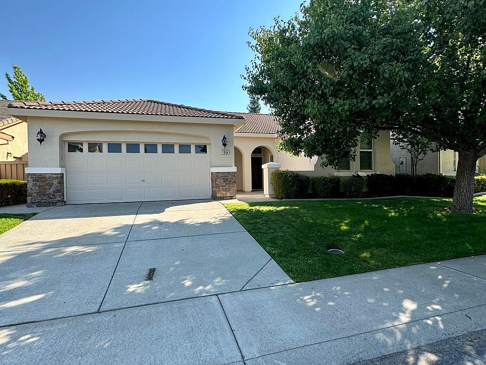 1st image of 1864 San Esteban Cir