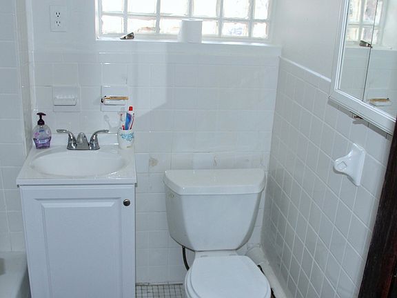 4th image of 2700 John F Kennedy Blvd APT 314