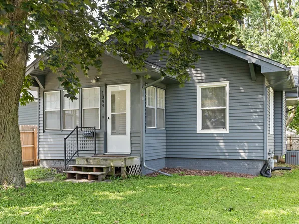 1344 Hutton St, Des Moines, IA 50316