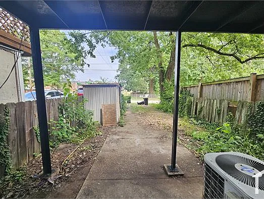 8643 Oak Rd — Photo 10