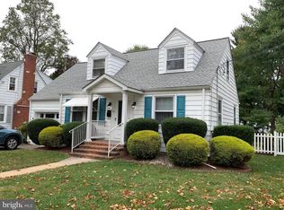 117 Acres Dr, Hamilton, NJ 08690