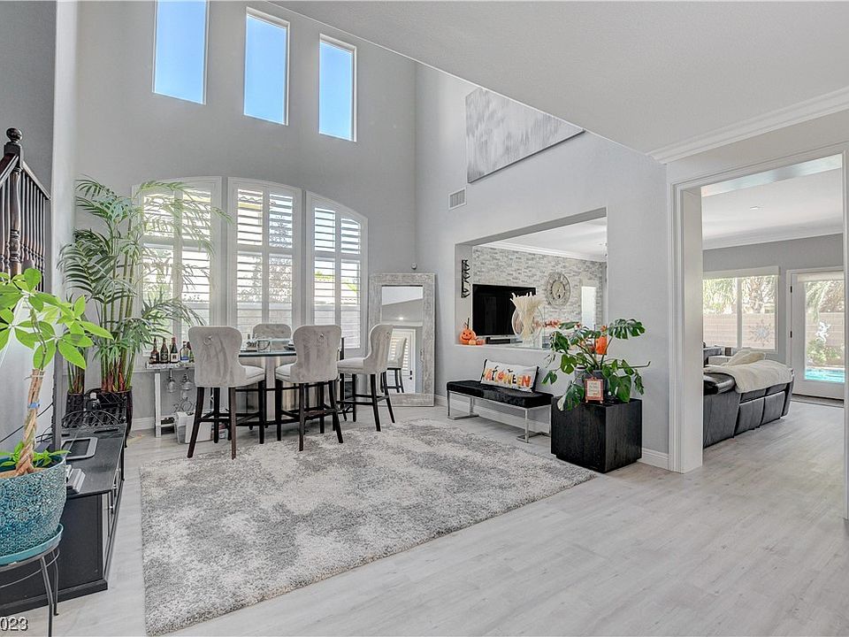 1st image of 11120 Coco Ln