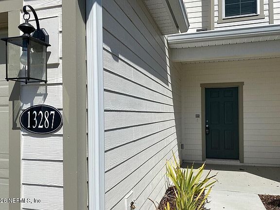 4th image of 13287 DIDYMUS Drive