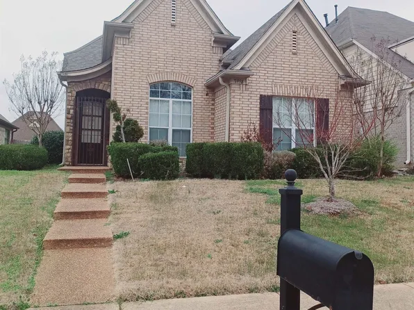 7958 Parkmont Dr, Memphis, TN 38125