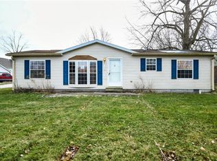 120 Hendricks St, Fillmore, IN 46128