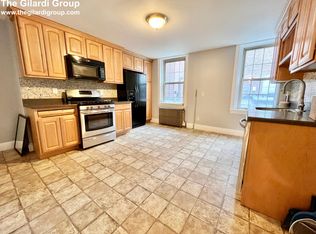 350 Hanover St #1S, Boston, MA 02113