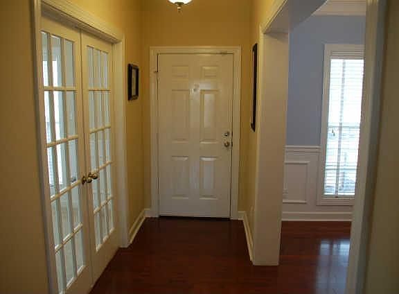 2nd image of 1124 Remuda Cir
