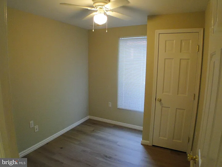 115 Morton Ave #1 — Photo 8