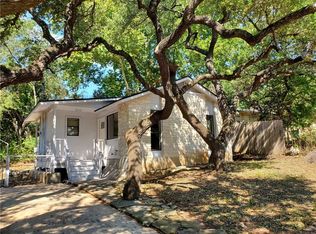 10708 Crestview Dr, Jonestown, TX 78645