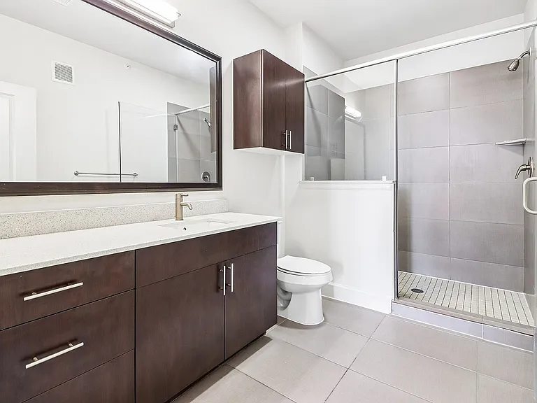 B2 Primary Bathroom
